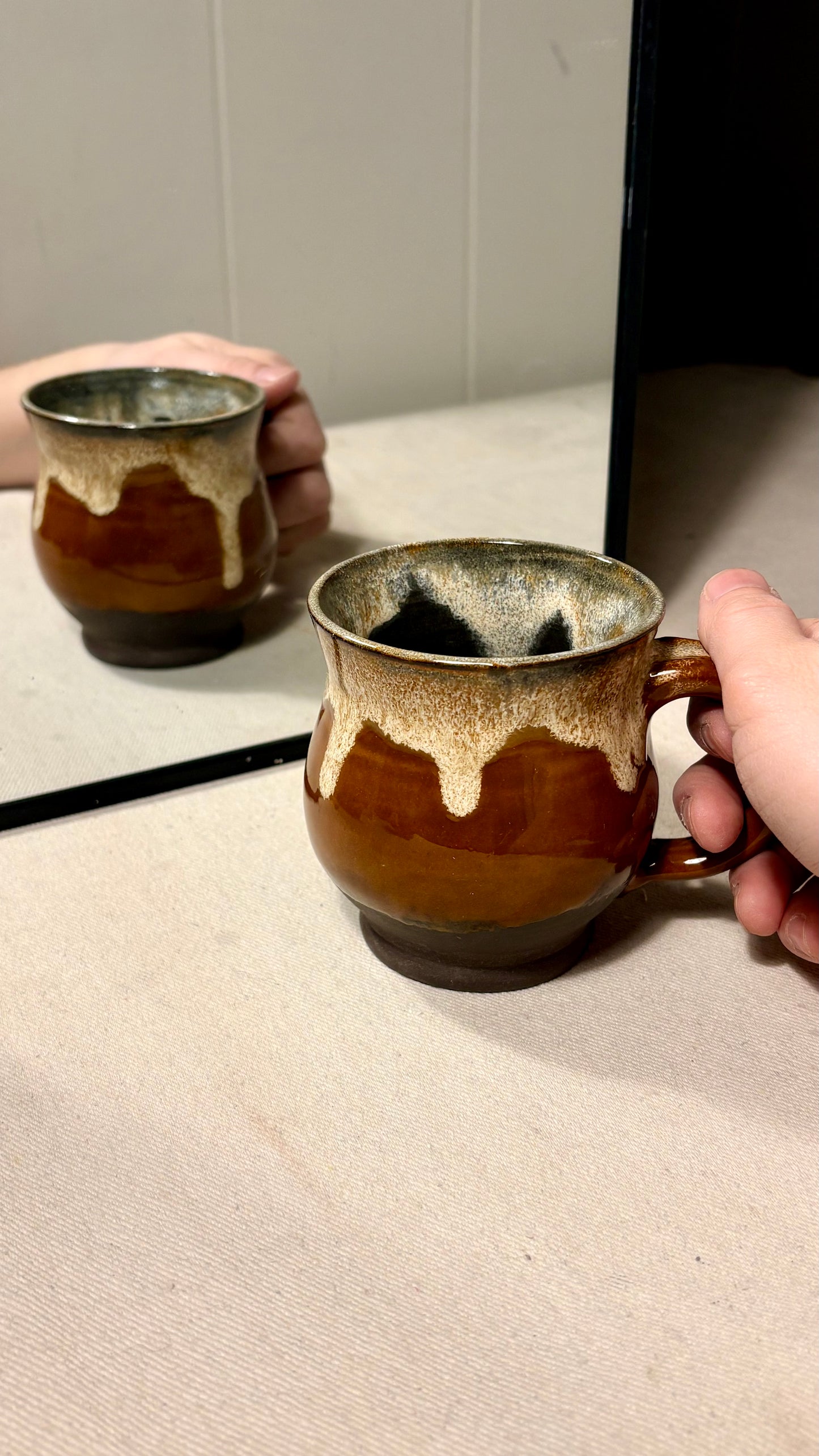 04 . marshmallow melt mug